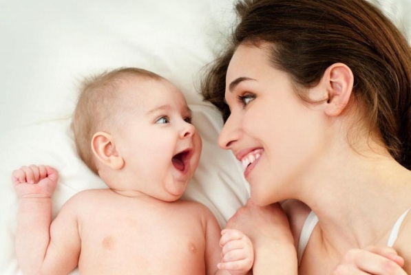 Xem tuổi vợ chồng sinh con đẻ cái năm nào tốt hợp tuổi với bố mẹ?
